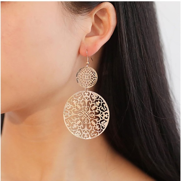 DOUBLE DREAMCATCHER DISC DROP EARRINGS GOLD TONE STUNNING - Picture 1 of 10